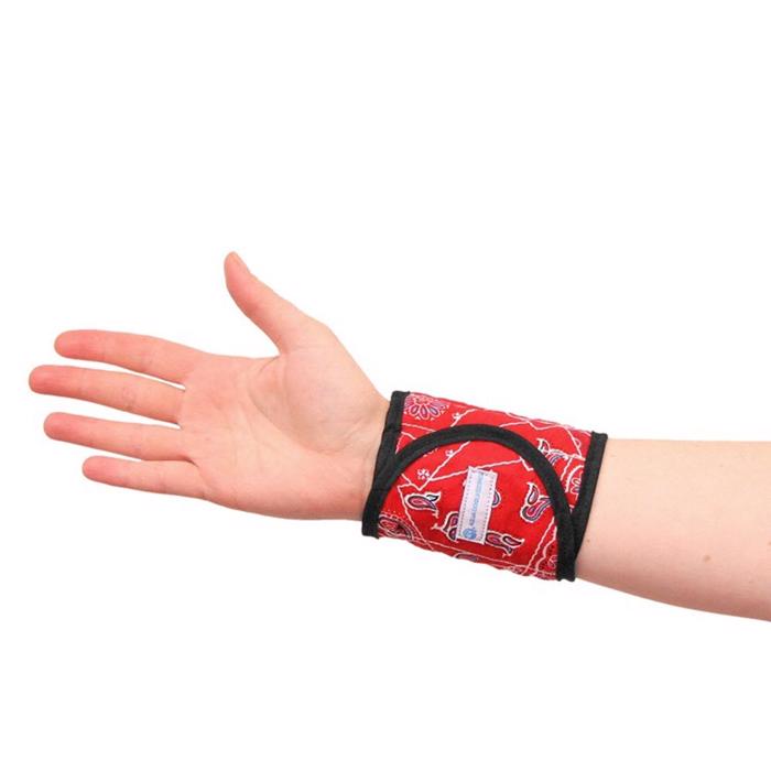 Coolt armband för oss den tvåbenta Red Western